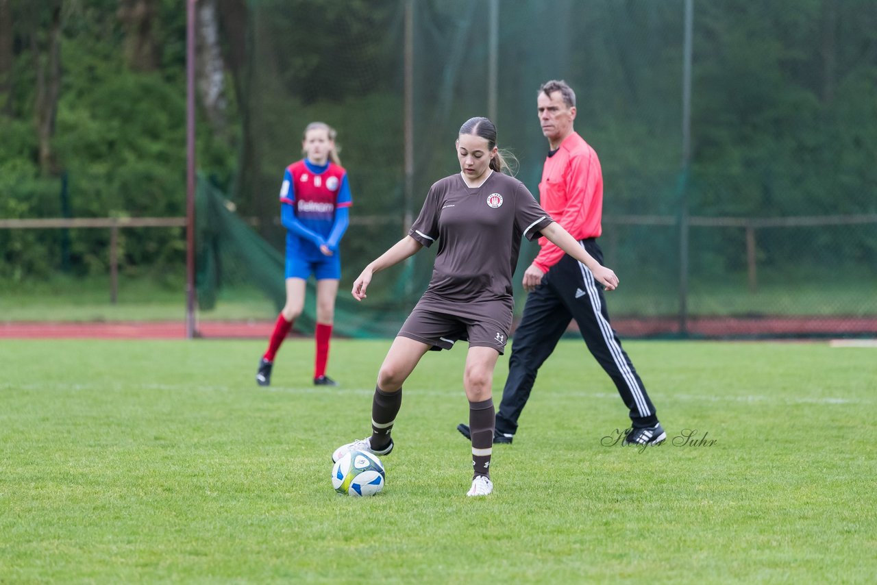 Bild 175 - wCJ VfL Pinneberg3 - St.Pauli : Ergebnis: 2:1